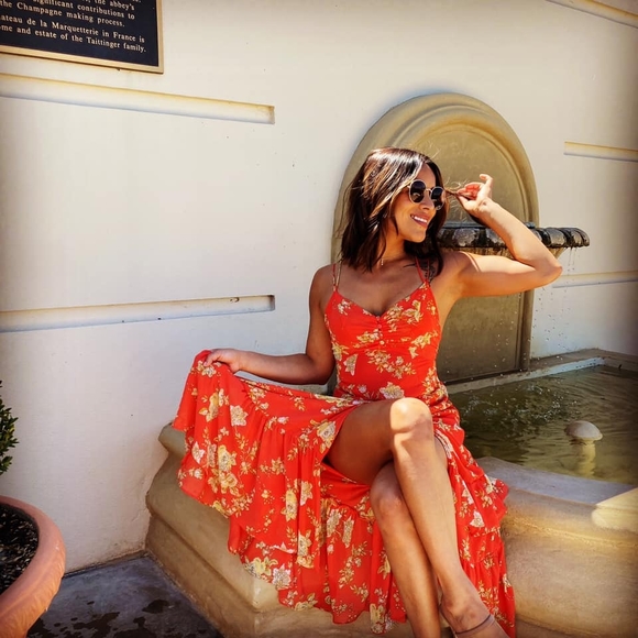 Profile Picture of Xochitl Merrix (@xochitl442) on Poshmark