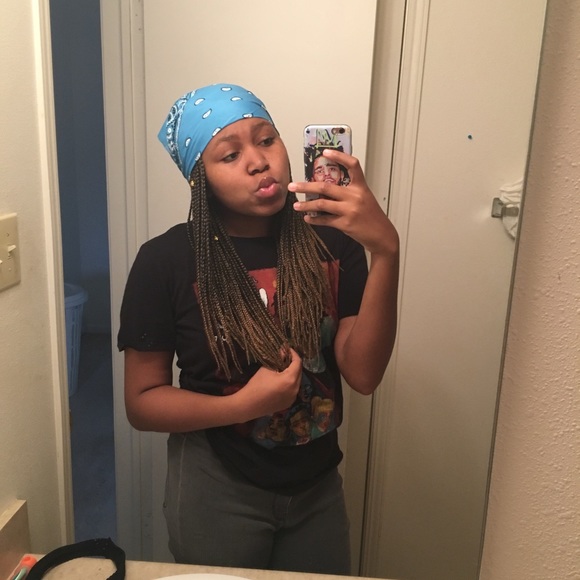Profile Picture of Crystal Locke (@crystal_locke) on Poshmark