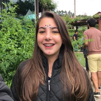 Profile Picture of Julia Bellon Cezati (@CezatiJulia) on Twitter