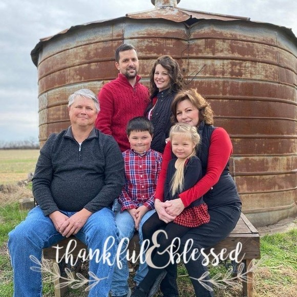 Daina Blencoe - Poshmark Profile Picture of Daina Blencoe (@sadrh) on Poshmark