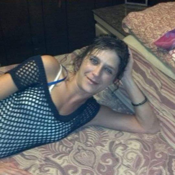 Profile Picture of Rose Michael (@rsjasp1979) on Poshmark