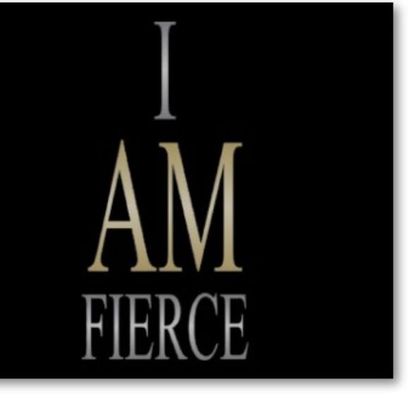 Profile Picture of Aster Sapphire (@gladydiva) on Poshmark