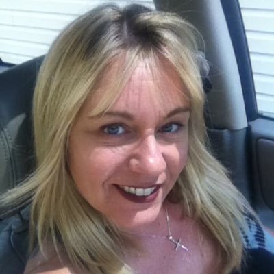 Profile Picture of Lisa M Pratt (@stormcloud827) on Twitter