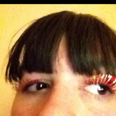 Profile Picture of Laura Fox (@misslmfox) on Twitter