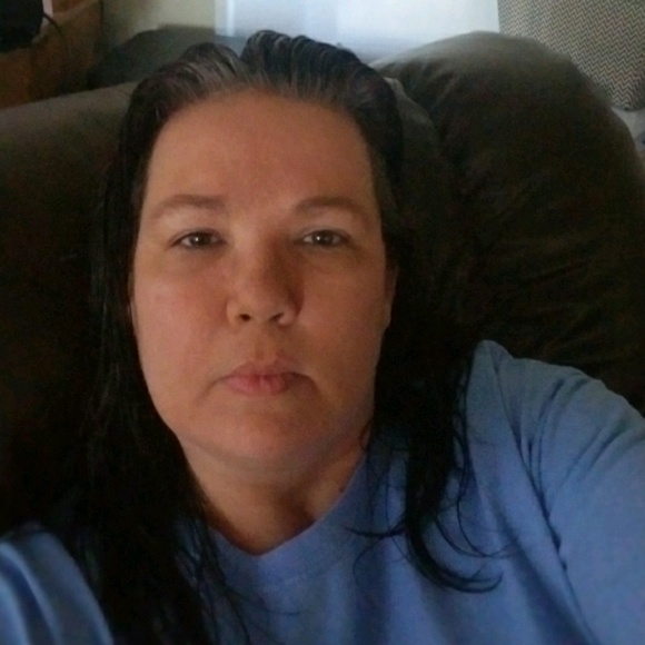 Profile Picture of Cathy Phelps (@cathyann72) on Poshmark