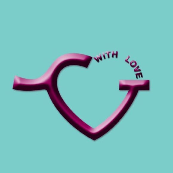 Profile Picture of Timea Farkas (@happybabies912) on Poshmark