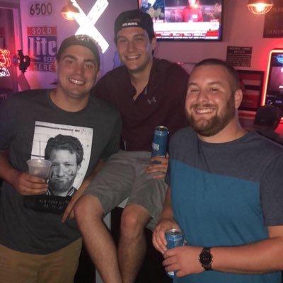 Profile Picture of Adam Holland (@Adamman122) on Twitter