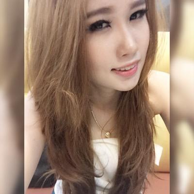 Profile Picture of Lily Chong ♥ (@lilychong96) on Twitter