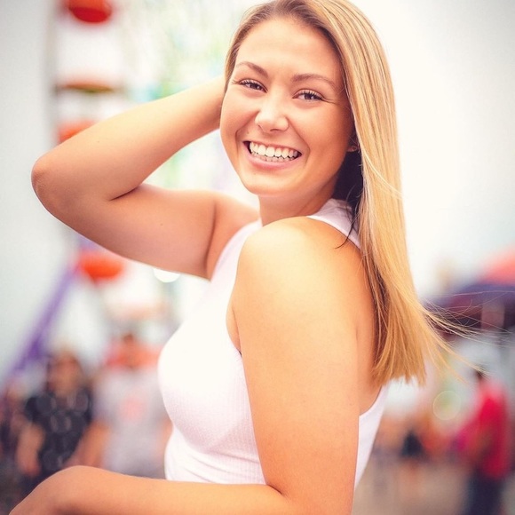 Profile Picture of Morgan Letteriello (@mletteriello) on Poshmark