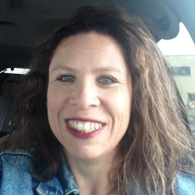 Profile Picture of Tonya Mullins (@wickedhotmama) on Twitter