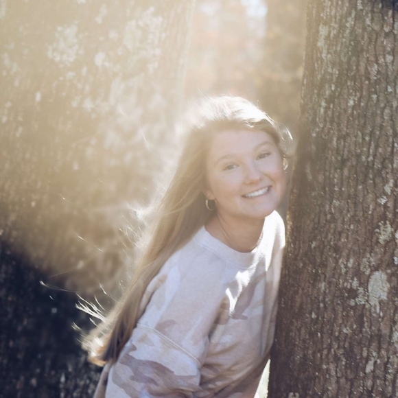 Profile Picture of Kurstyn Morgan (@kurstyn_morgan) on Poshmark