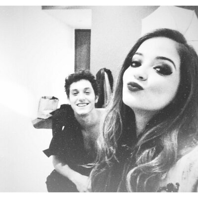 Profile Picture of B (@ChrisMEuTeAmo) on Twitter