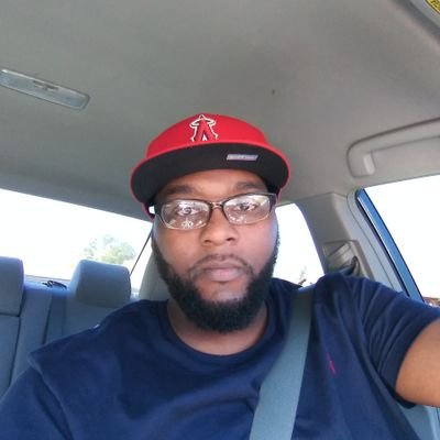 Profile Picture of Adrian Graves (@AdrianG15243427) on Twitter