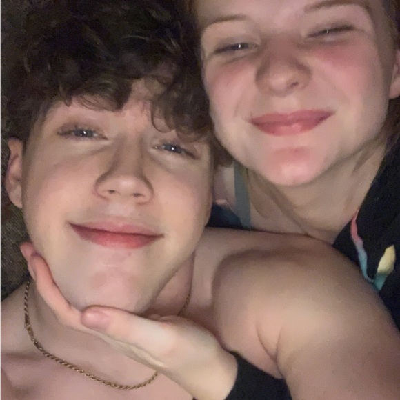 Profile Picture of Chris Ibbetson (@crisdefo) on Poshmark