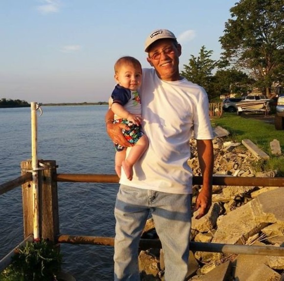 Profile Picture of Robert Corradi (@robert_corradi) on Poshmark