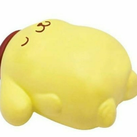 Profile Picture of Michell Hernandez (@spooky_rice) on Poshmark