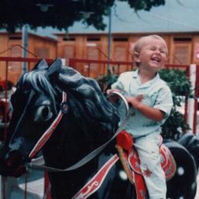 Profile Picture of Laura Bachmann (@lallabach) on Twitter