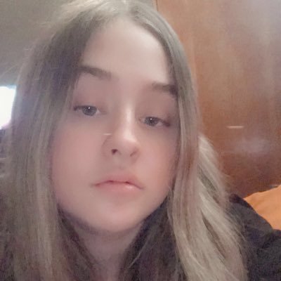 Profile Picture of Ryan Nicole (@lovaticryan) on Twitter