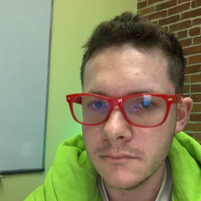 Profile Picture of Aaron Sunshine (@AaronSunshine4) on Twitter