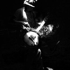 Profile Picture of Tony Fingers (@toomanyfingers) on Myspace