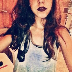 Profile Picture of Erika Thorne (@ericaferrei2619) on Pinterest