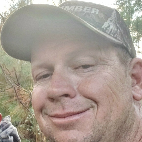 Profile Picture of Charles Thomas (@cthomas0526) on Poshmark