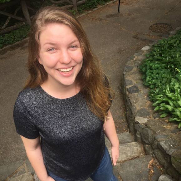 Profile Picture of Tabitha Vanderstoep (@zcellist4) on Poshmark