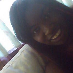 Profile Picture of Tamesha Jones (@5c3a714152e7473) on Twitter