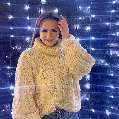 Profile Picture of Em (@BednarEmily) on Twitter