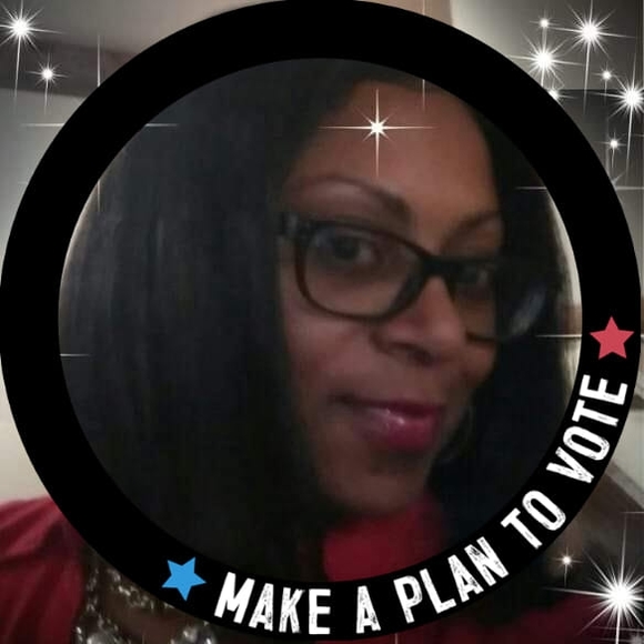 Profile Picture of Felicia Patterson (@patterson365) on Poshmark