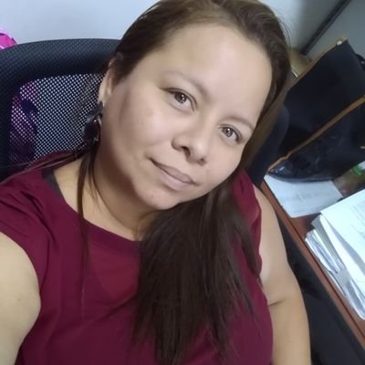 Profile Picture of Yesenia Musso Rocha. (@sombrajade) on Twitter