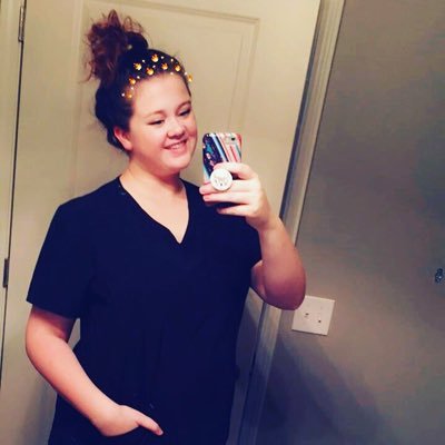 Profile Picture of Alyssa Crum (@AlyssaCrum7) on Twitter