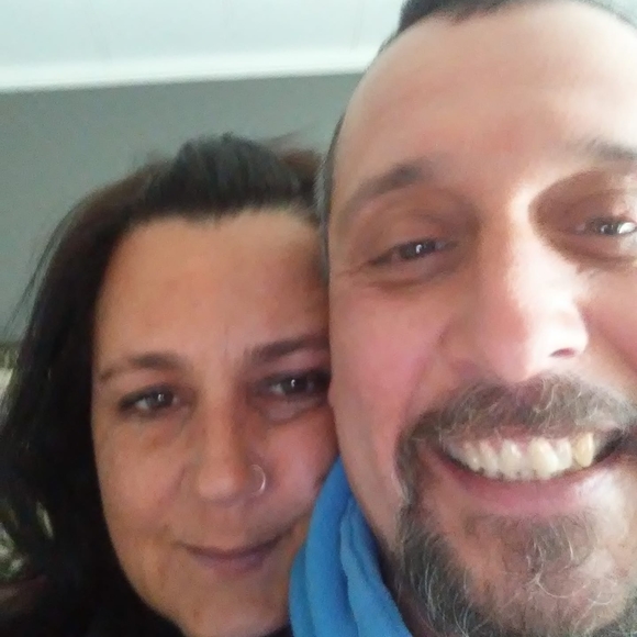 Profile Picture of Sara Biason (@sarabiason) on Poshmark