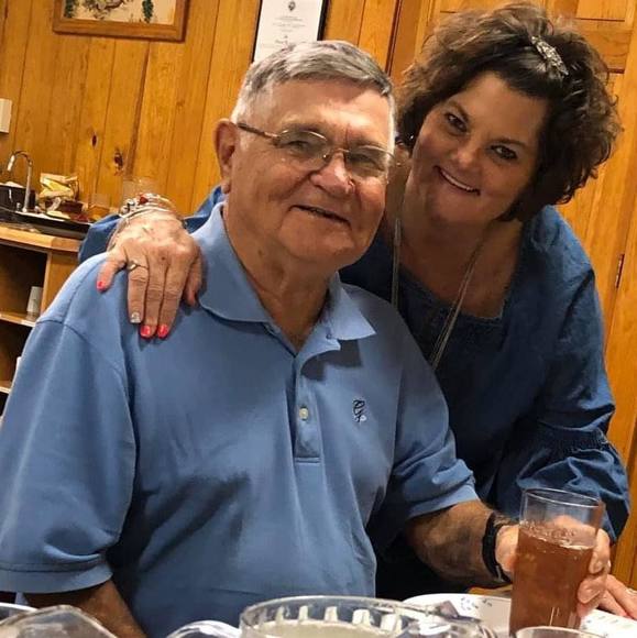 Profile Picture of Penny Campbell (@momand2kds) on Poshmark