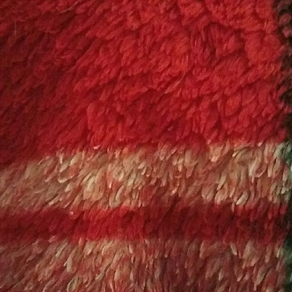 Profile Picture of Tina Hinzey (@thinzey) on Poshmark