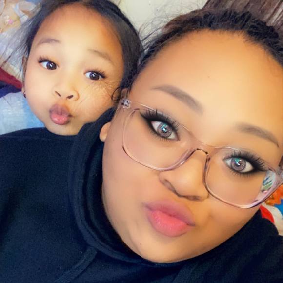 Kimsaan Chhum - Poshmark Profile Picture of Kimsaan Chhum (@juliamomma08) on Poshmark