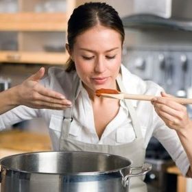 Profile Picture of Emily Howard (@skilletdirector) on Pinterest