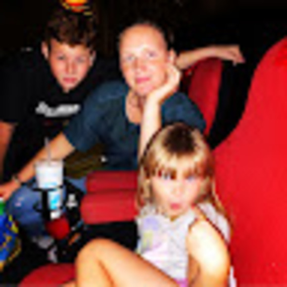 Profile Picture of Barry Elkins (@barryelkins) on Poshmark