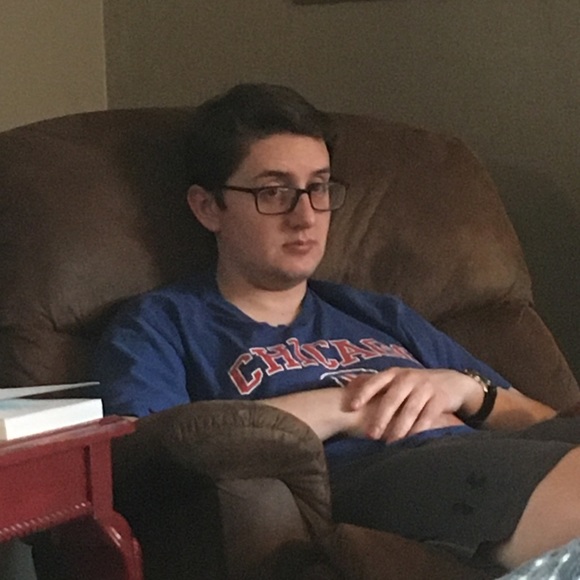 Profile Picture of Thomas Redinger (@thomasredinger) on Poshmark