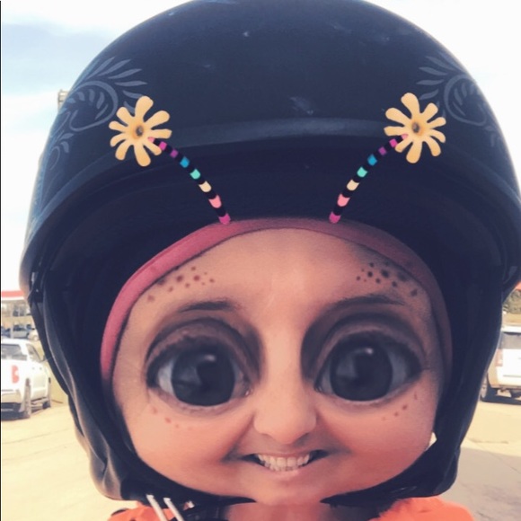 Profile Picture of Connie Beall (@cbeall4) on Poshmark