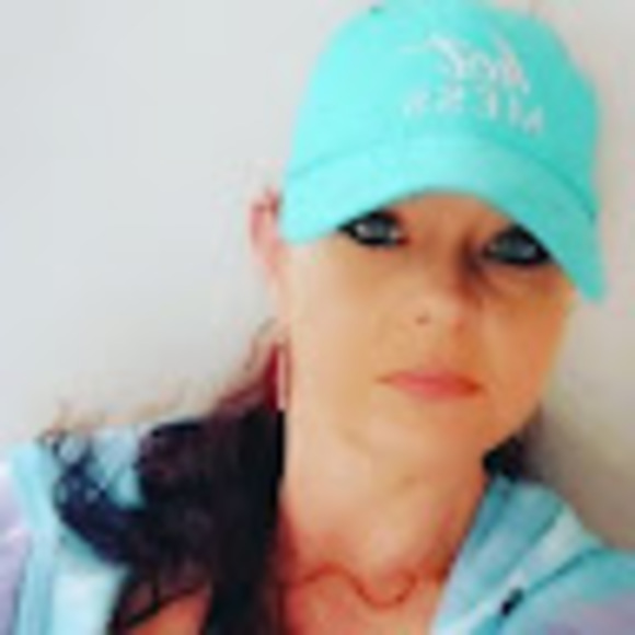 Jolene Corley - Poshmark Profile Picture of Jolene Corley (@jojocorkey81) on Poshmark