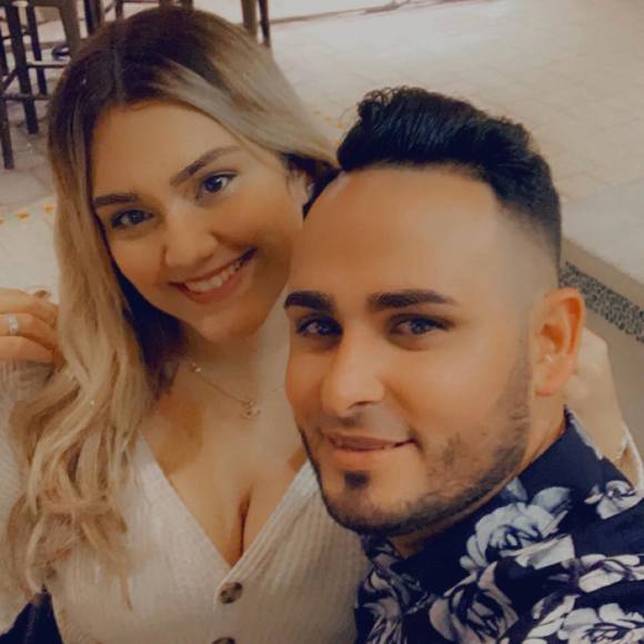 Profile Picture of Ticoely Perez (@princesselyyyy) on Poshmark