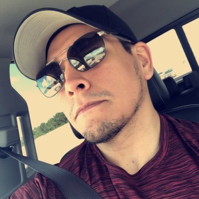 Profile Picture of Mike Becerra (@mikebecerra_) on Twitter