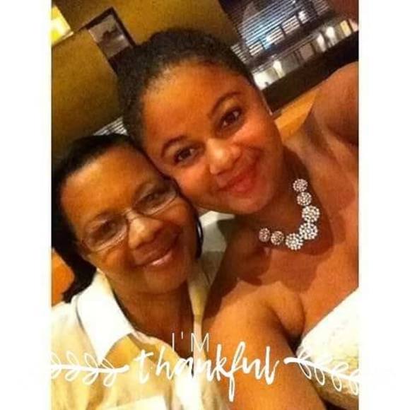Profile Picture of Viola Wright (@violawright62) on Poshmark