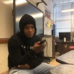 Profile Picture of Bffs Kimon😈cinco👀peter (@dee_talkin_shit_page_) on Instagram