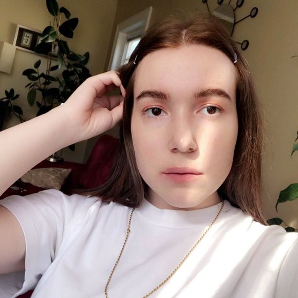 Profile Picture of Megan Waldie (@meganwaldie81) on Poshmark