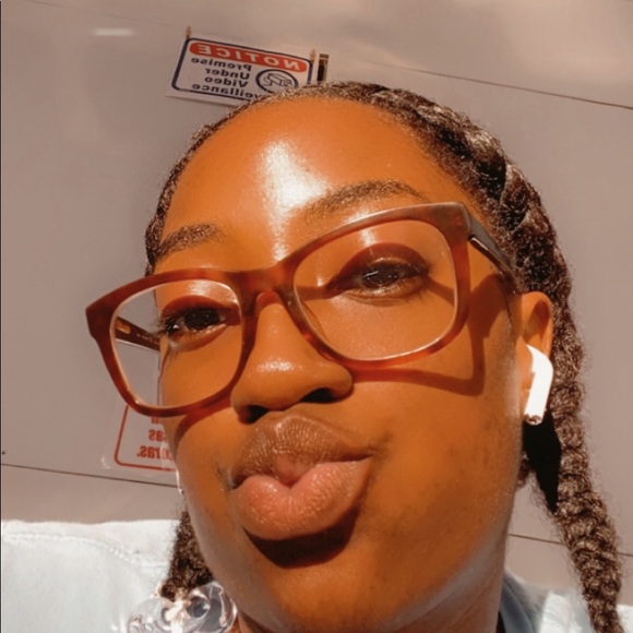 Profile Picture of Jade Roach (@jader012) on Poshmark
