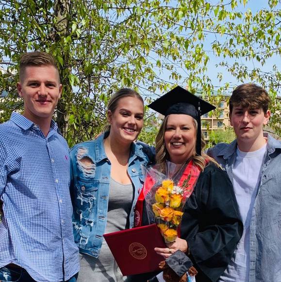 Profile Picture of Leann Gibbs cozza (@lcozza) on Poshmark