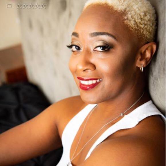 Profile Picture of Johnette Reeder pitts (@nettepitts) on Poshmark