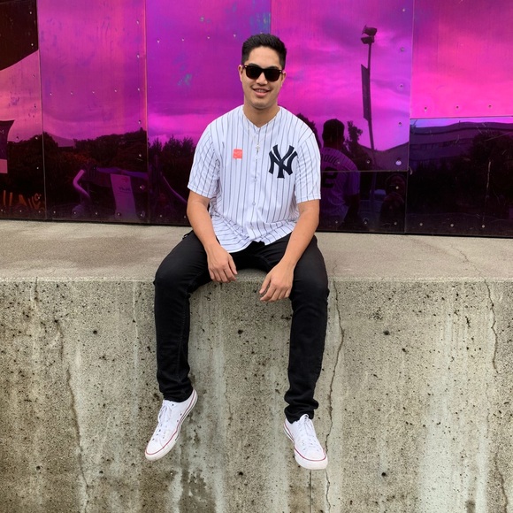 Profile Picture of Audric Keniston (@audric_k) on Poshmark